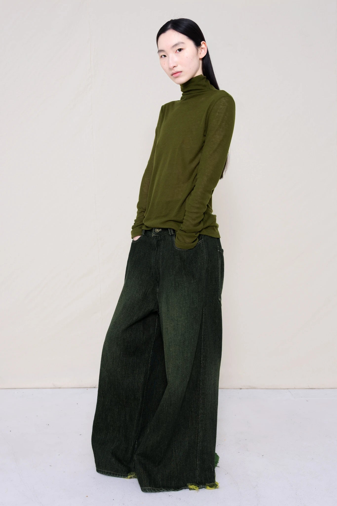 MOSS LONG SLEEVE TURTLENECK