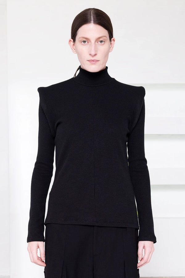 BLACK CIRCLE SHOULDER TURTLENECK
