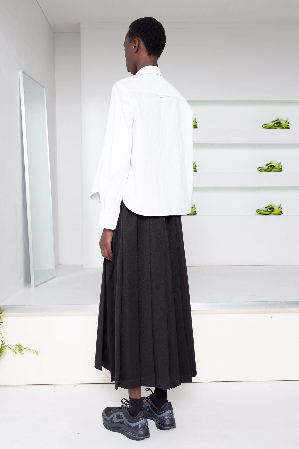 BLACK WIDE-PLEAT CULOTTE