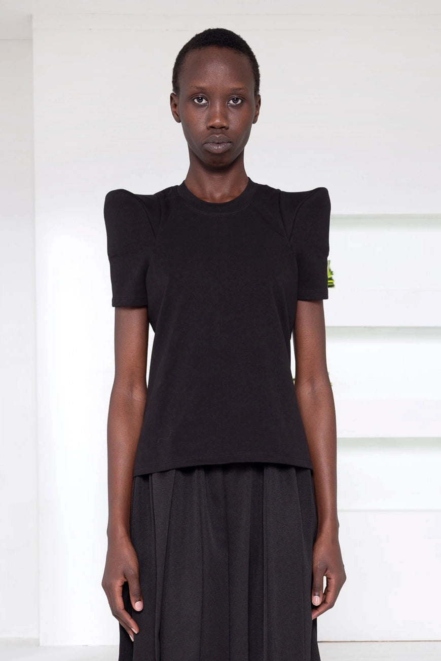 BLACK FOAMY SHOULDER TEE