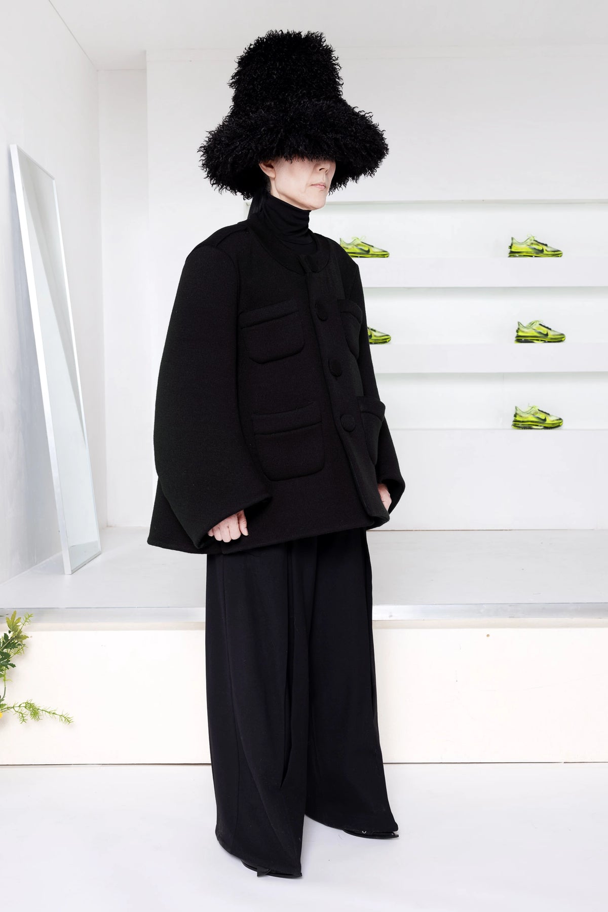 BLACK FOAMY KNIT JACKET