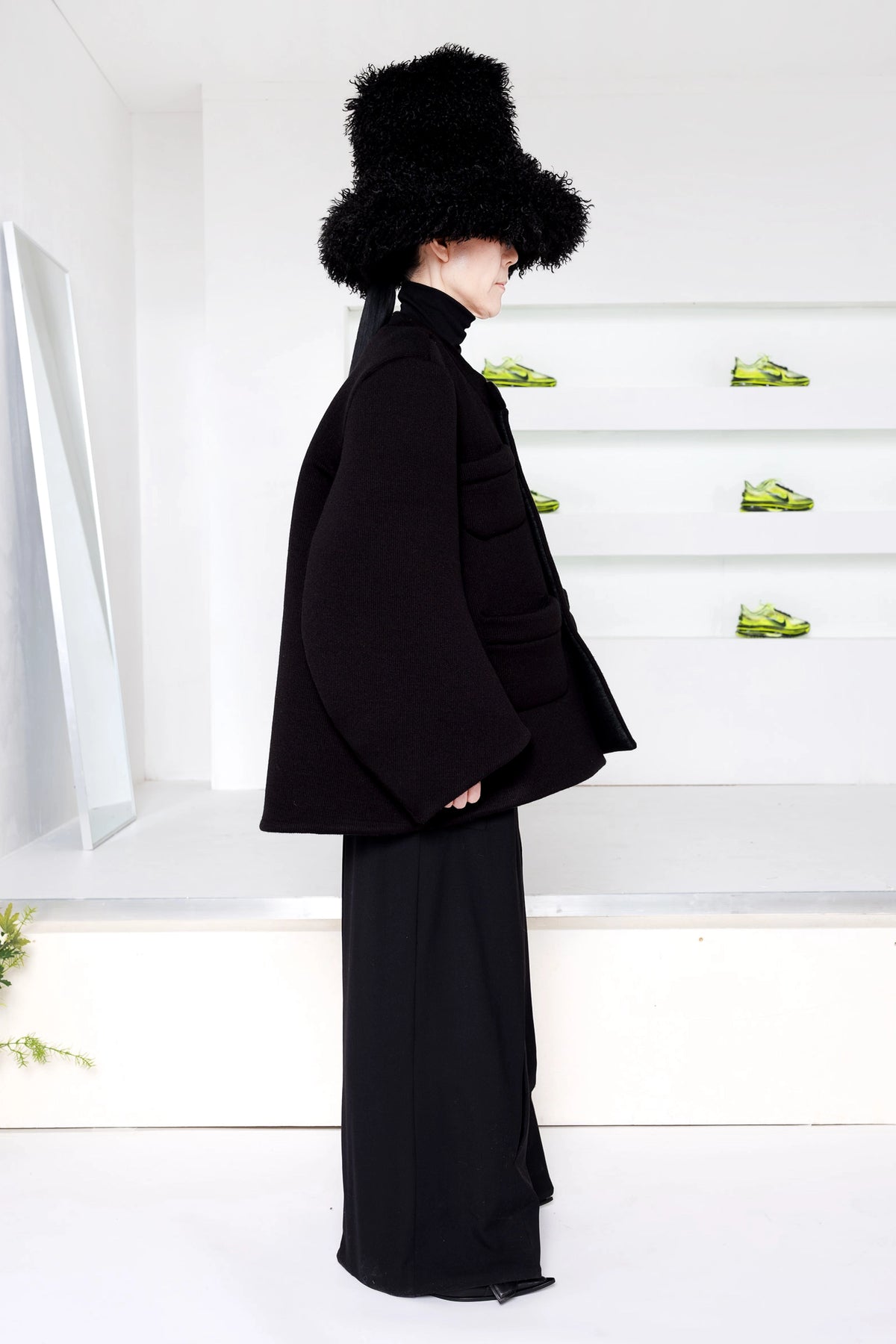 BLACK FOAMY KNIT JACKET