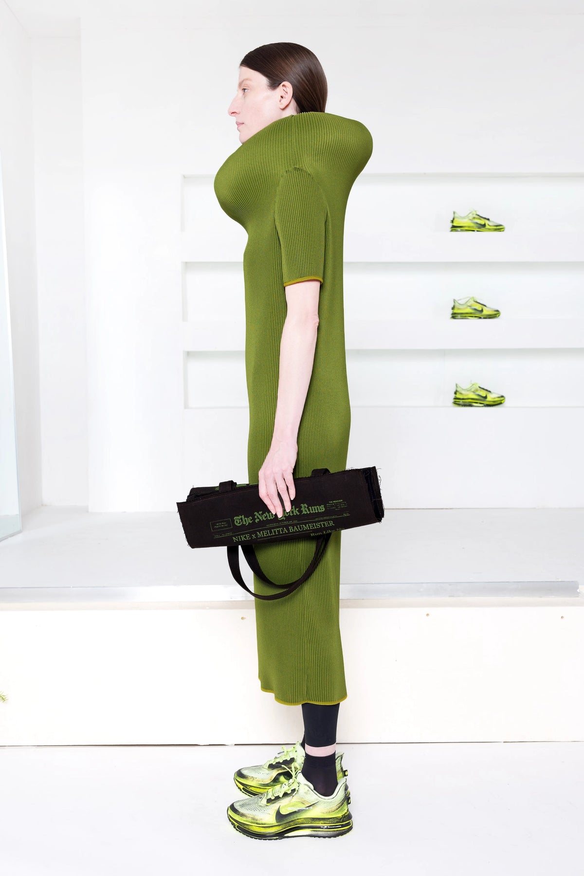 GREEN ENOUGH SCULPTURE COLUMN DRESS