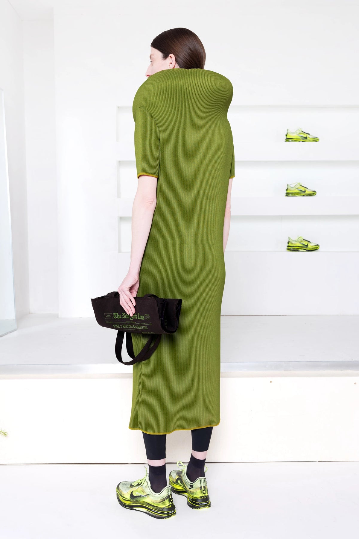 GREEN ENOUGH SCULPTURE COLUMN DRESS
