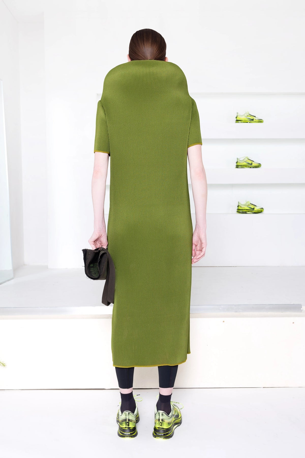 GREEN ENOUGH SCULPTURE COLUMN DRESS