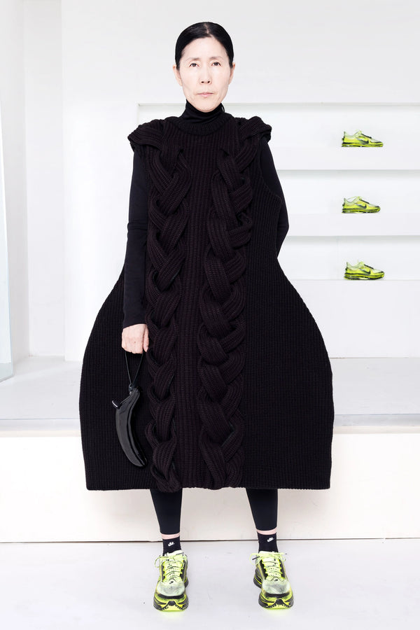 BLACK FOAMY BRAIDED KNIT DRESS