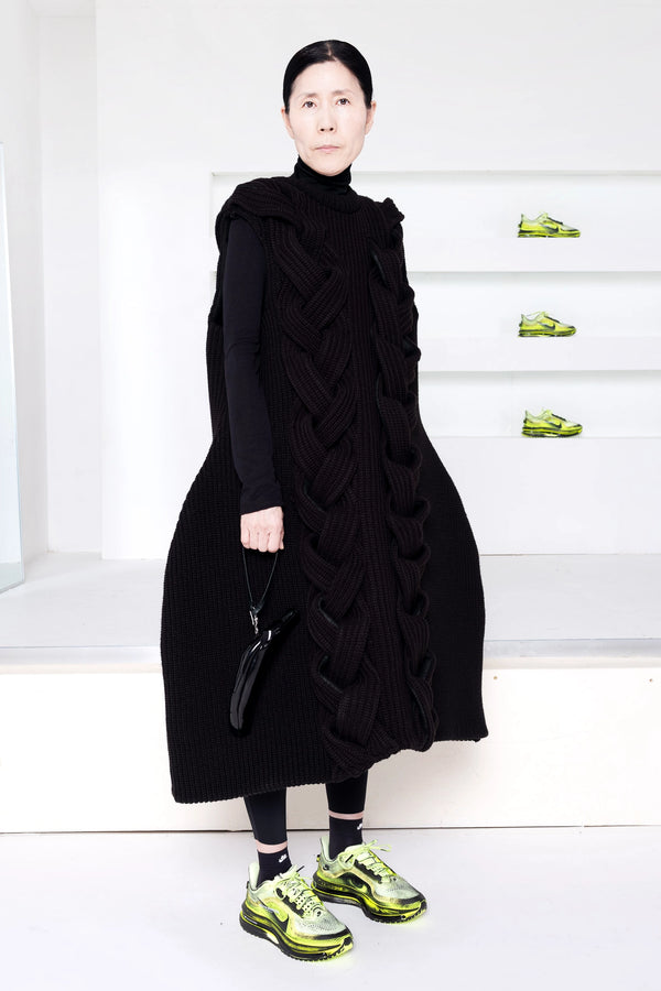 BLACK FOAMY BRAIDED KNIT DRESS