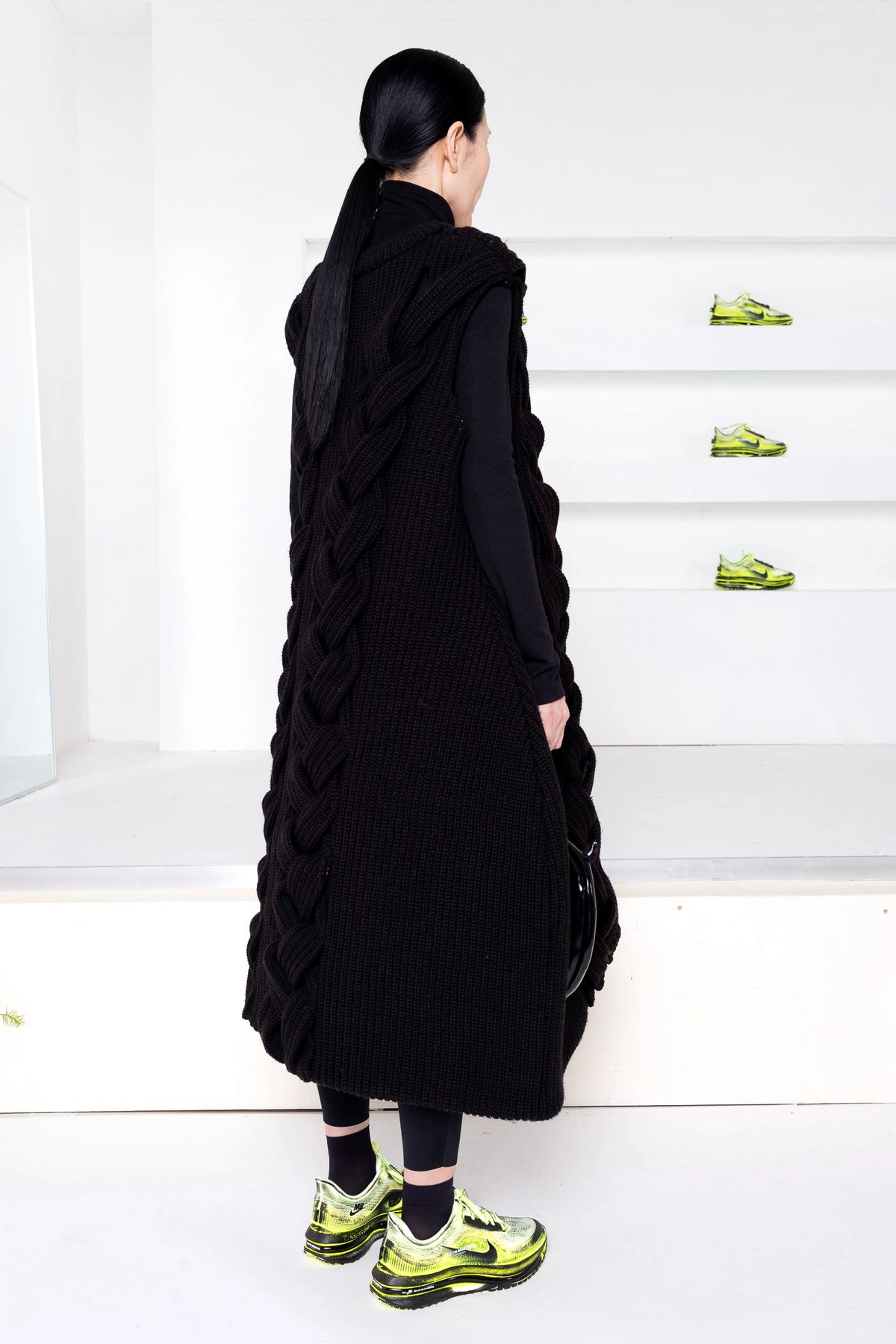 BLACK FOAMY BRAIDED KNIT DRESS