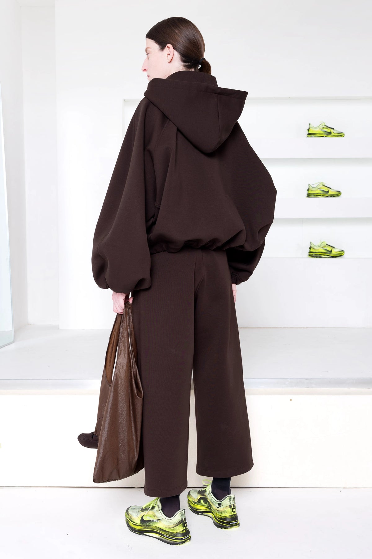 DARK BROWN BALL ZIP UP HOODIE