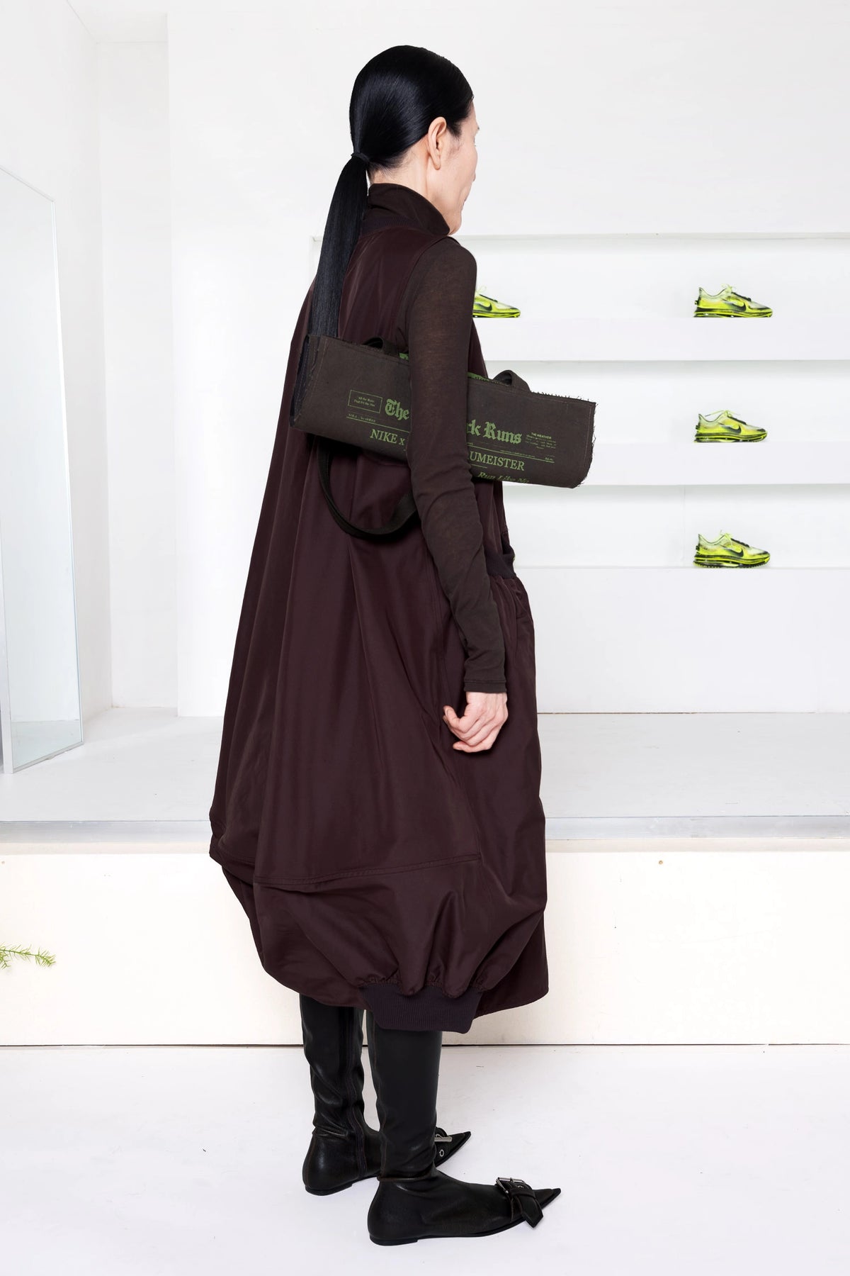 DARK BROWN FRONT POCKET DRESS