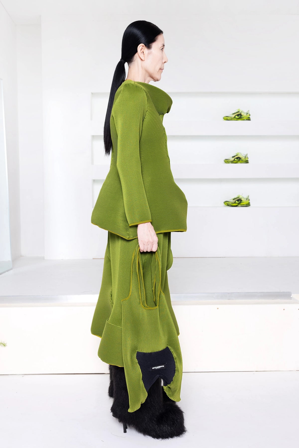 GREEN ENOUGH SWIRLY RIPPLE SKIRT