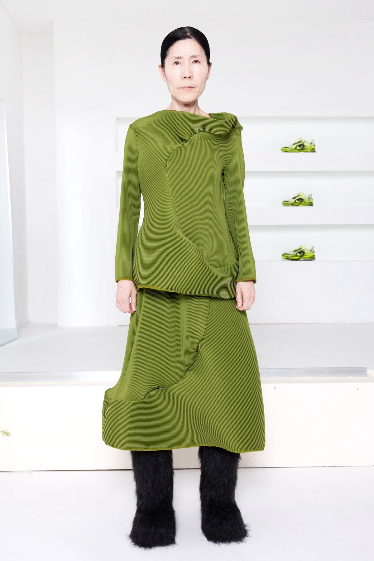 GREEN ENOUGH SWIRLY RIPPLE SKIRT