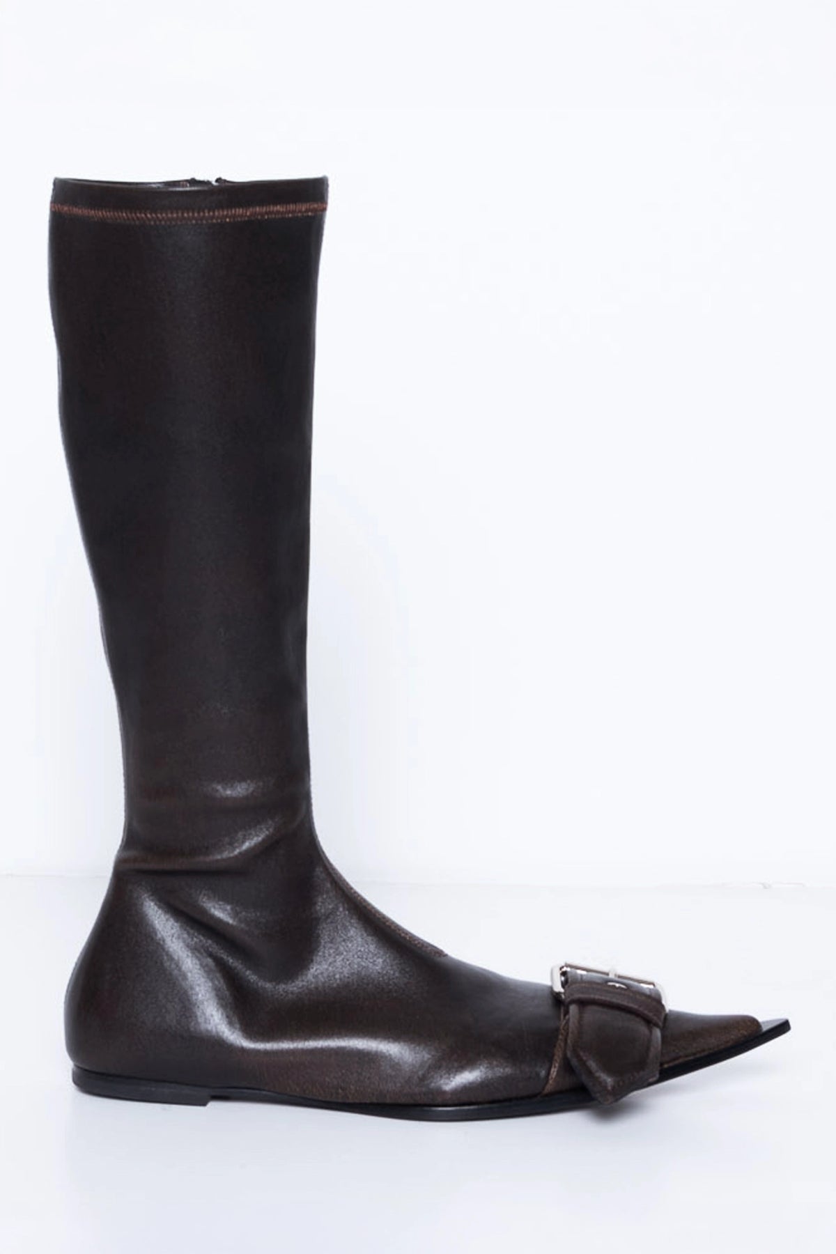 BROWN BELTED POINTY BOOT