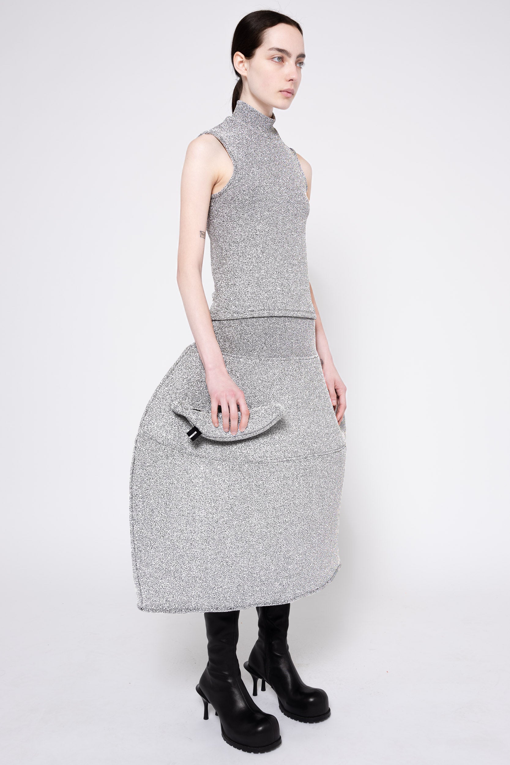 SILVER GLITTER SLEEVELESS MOCK NECK