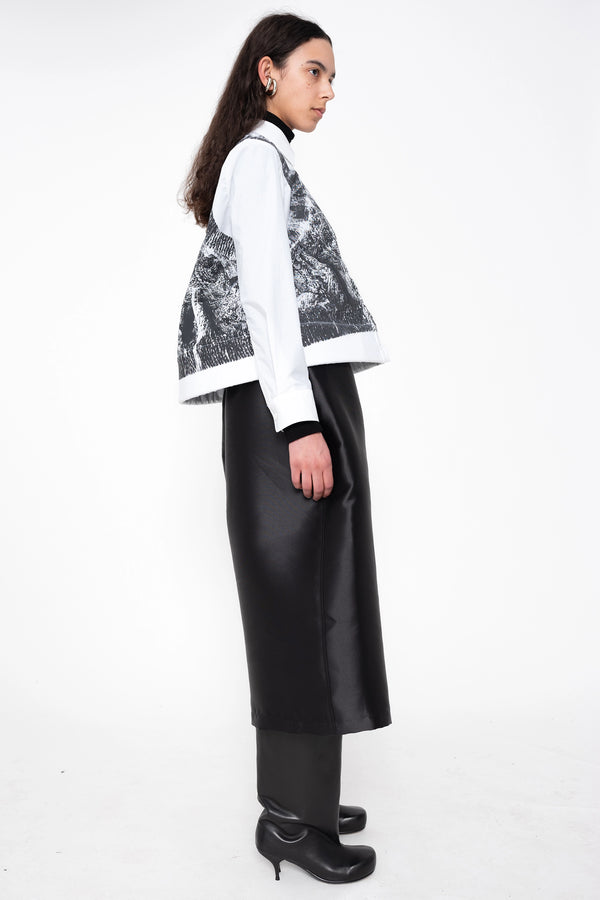 KNIT VEST PRINT FOAM BOTTOM SHIRT