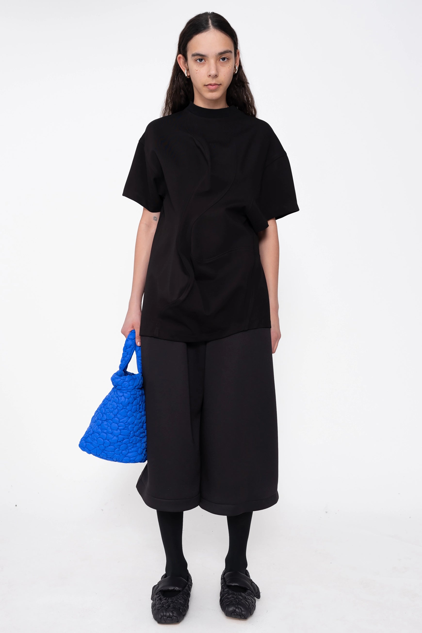 BLACK PONTE WAVY TEE
