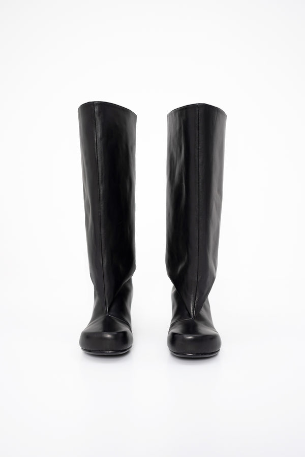 black-double-heel-boots-on-white-background-product-shot-front