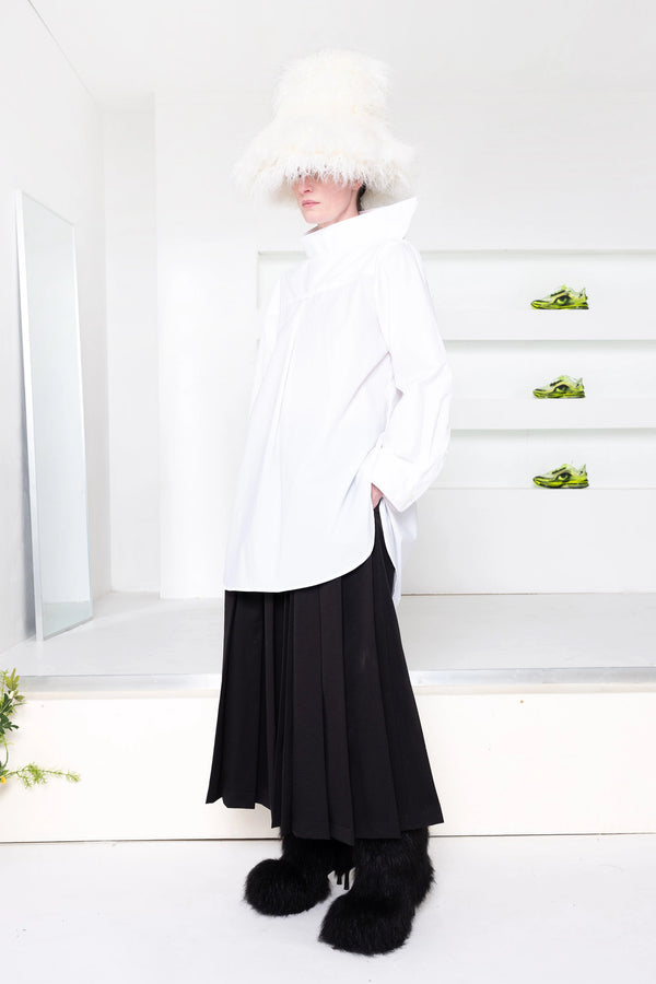 WHITE FLUFFY HAT