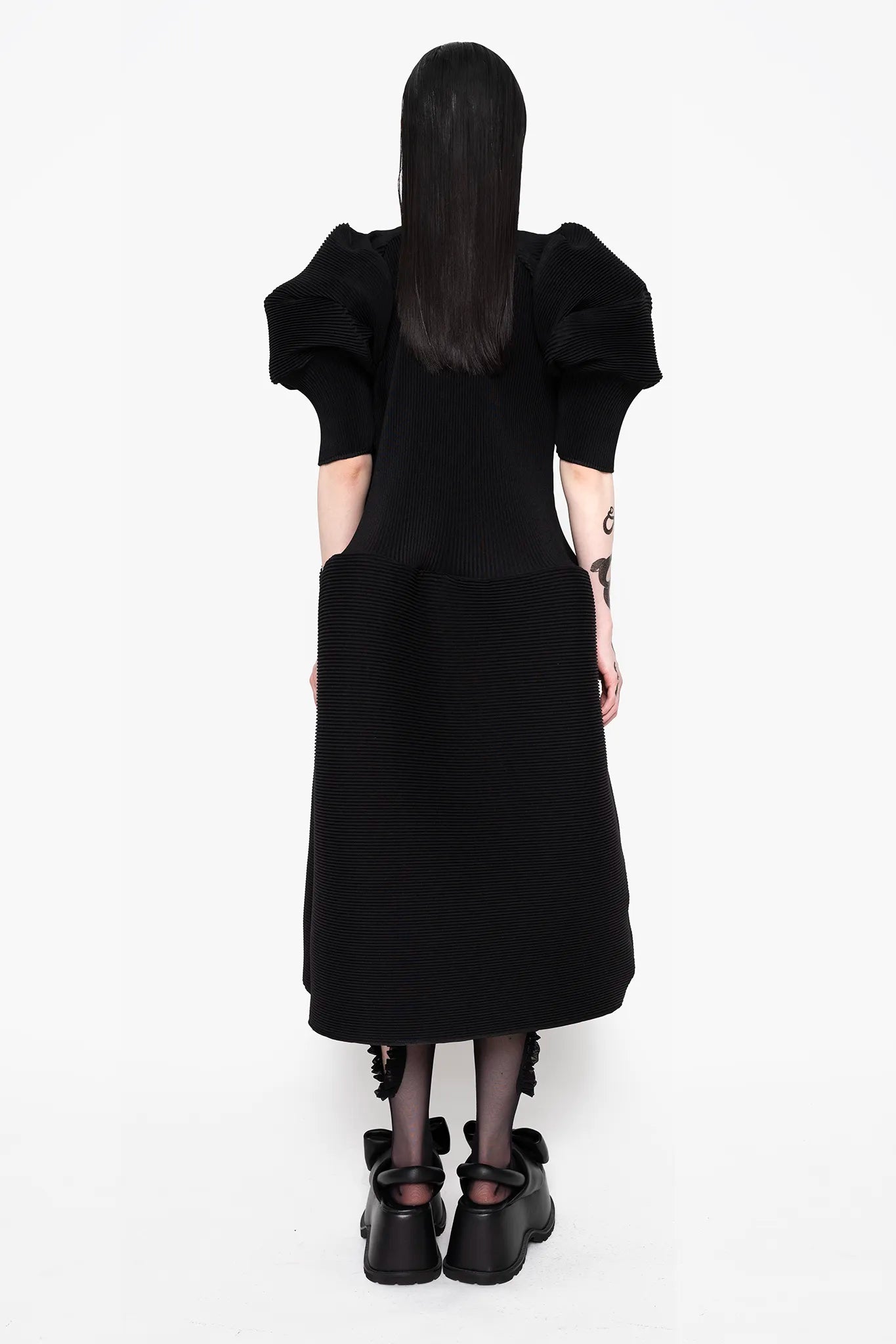 MELITTA-BAUMEISTER-Big-Sleeve-Ripple-Dress-Black-Full-Back-View