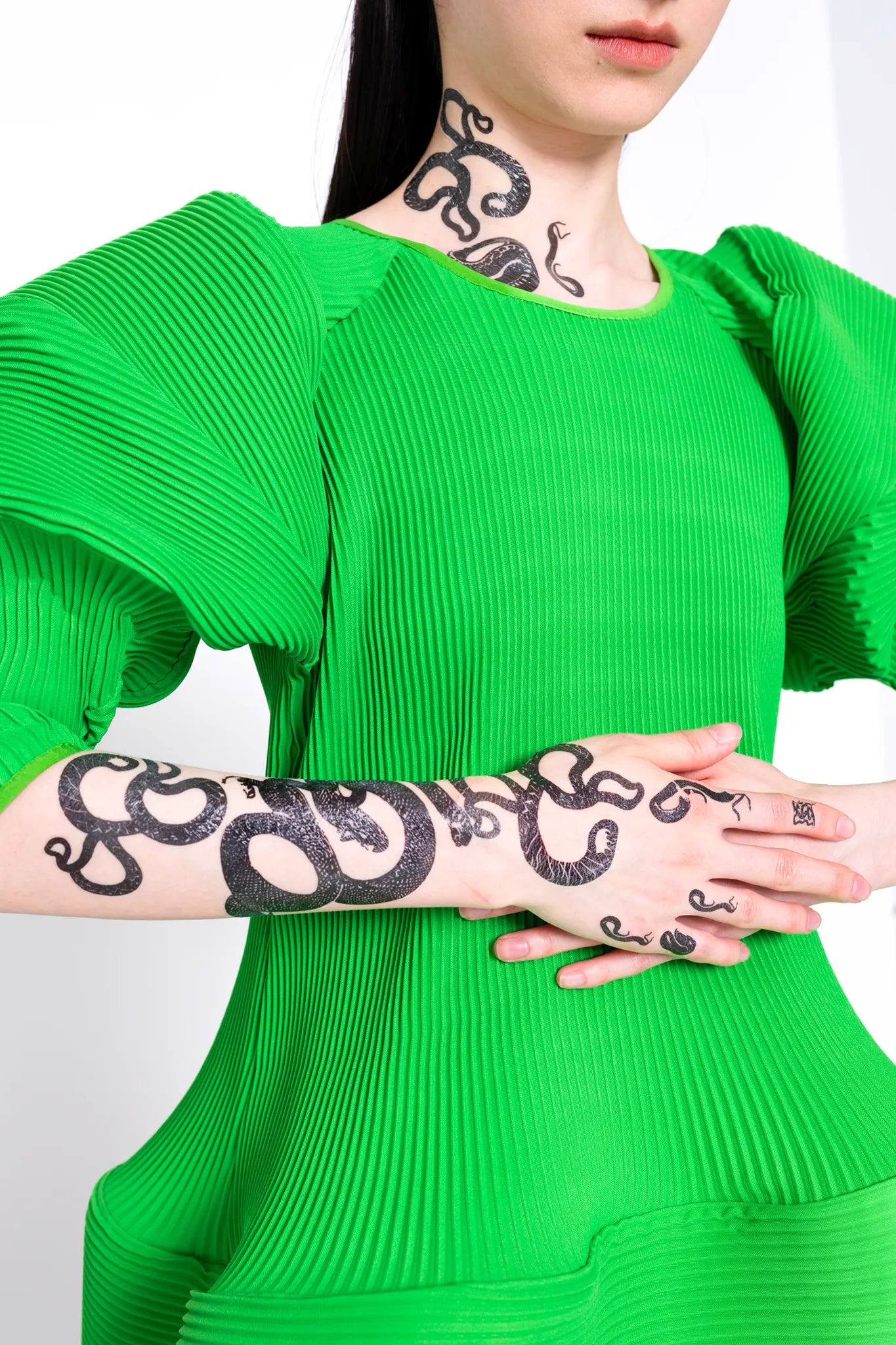 MELITTA BAUMEISTER - Big Sleeve Ripple Dress in Green