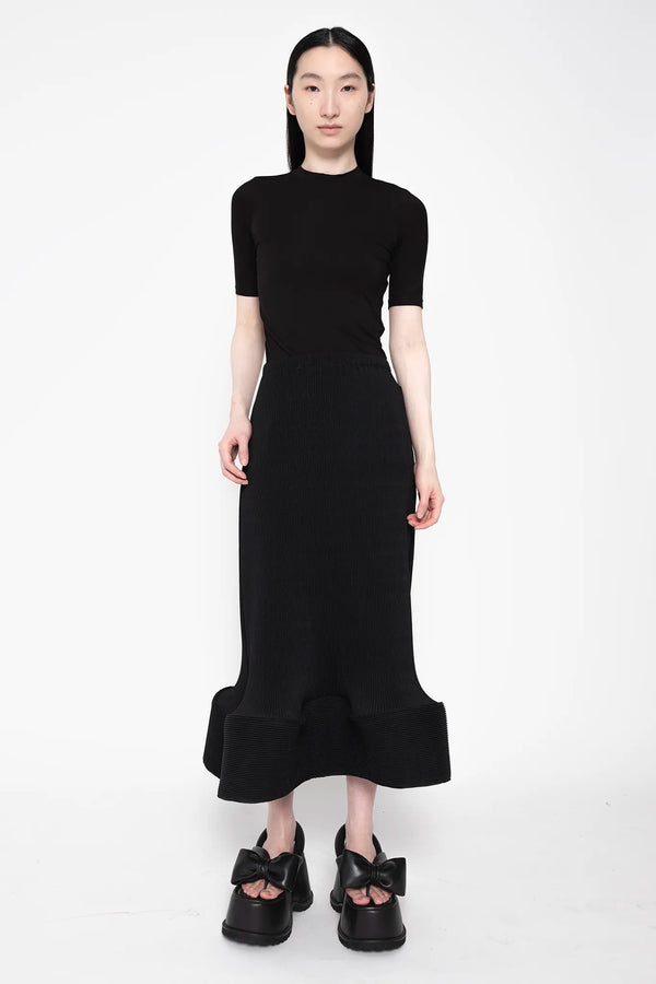 MELITTA-BAUMEISTER-Ripple-Wavy-Skirt-Black-FRONT-VIEW-FULL-BODY