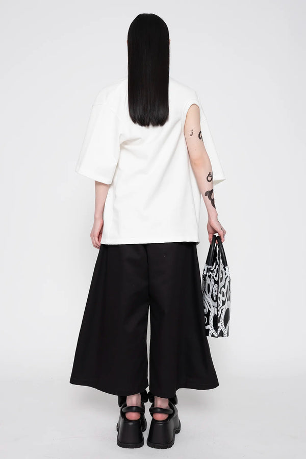 MELITTA-BAUMEISTER-Twisted-Tee-White-BACK-VIEW