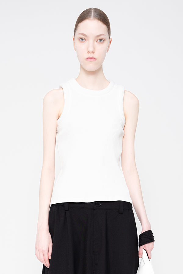 WHITE CIRCLE TANK