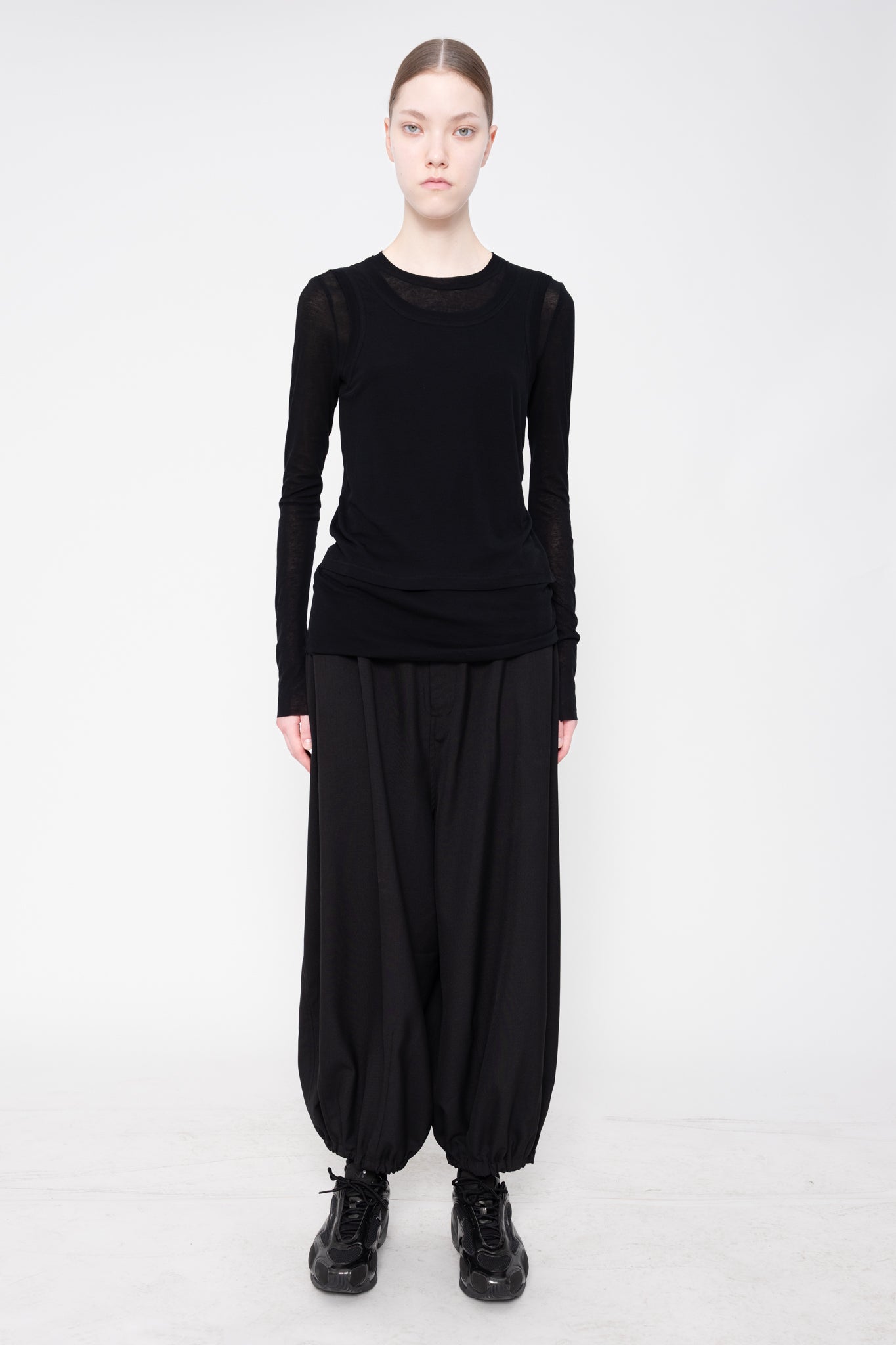 BLACK LONG SLEEVE DOUBLE TOP