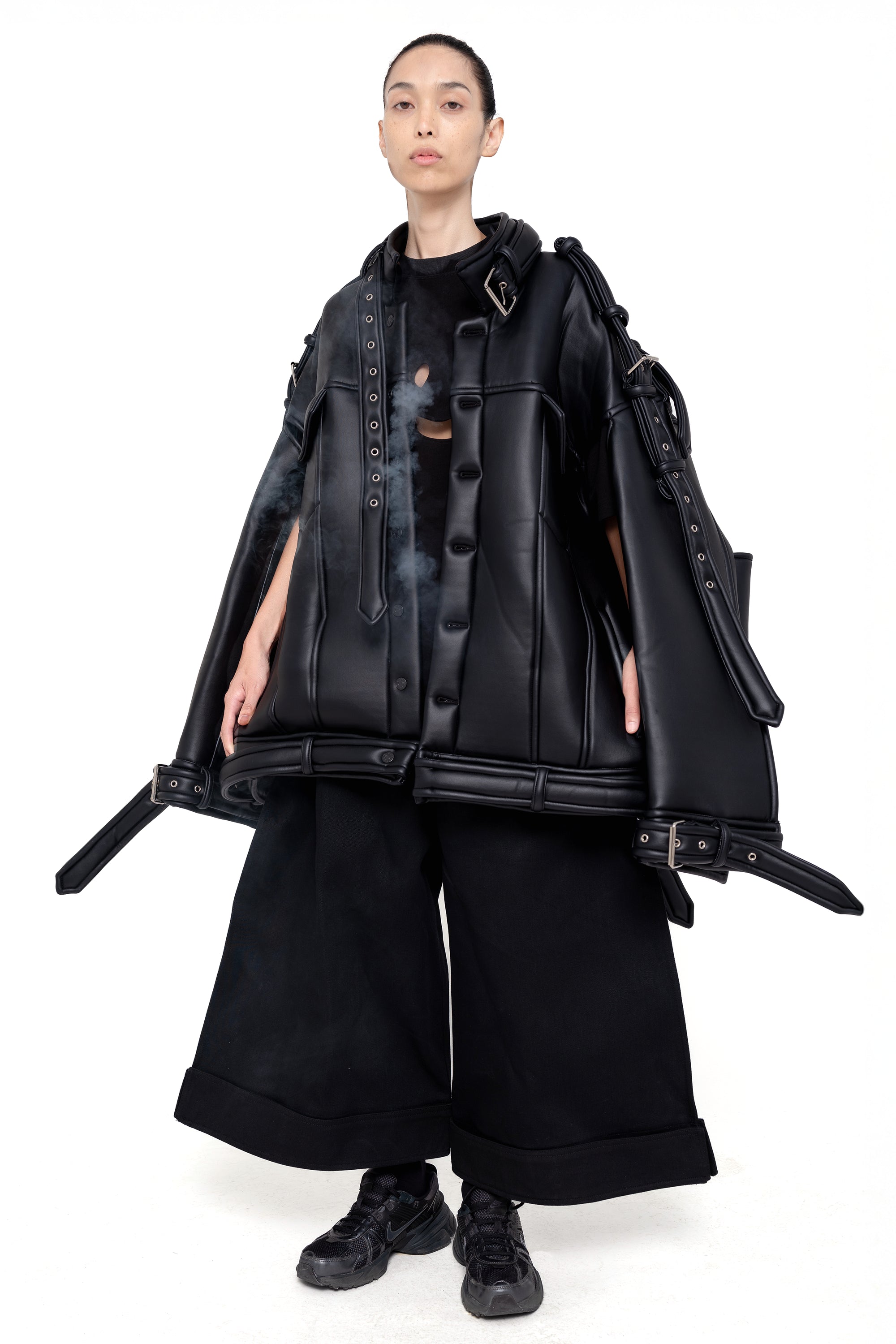 BLACK PLEATHER JACKET
