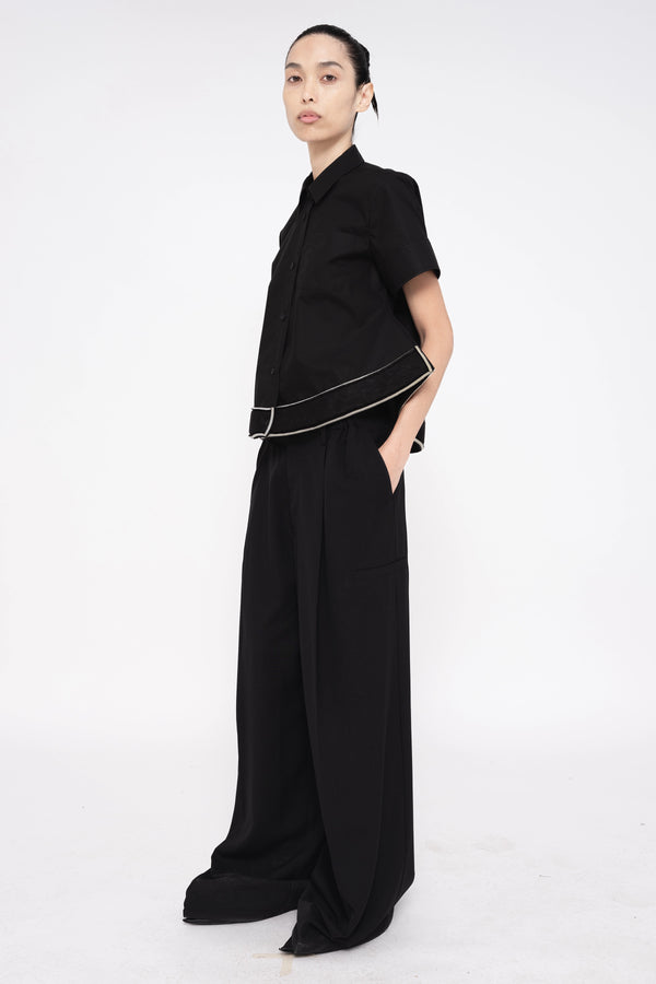 BLACK POINTY HEM SHIRT