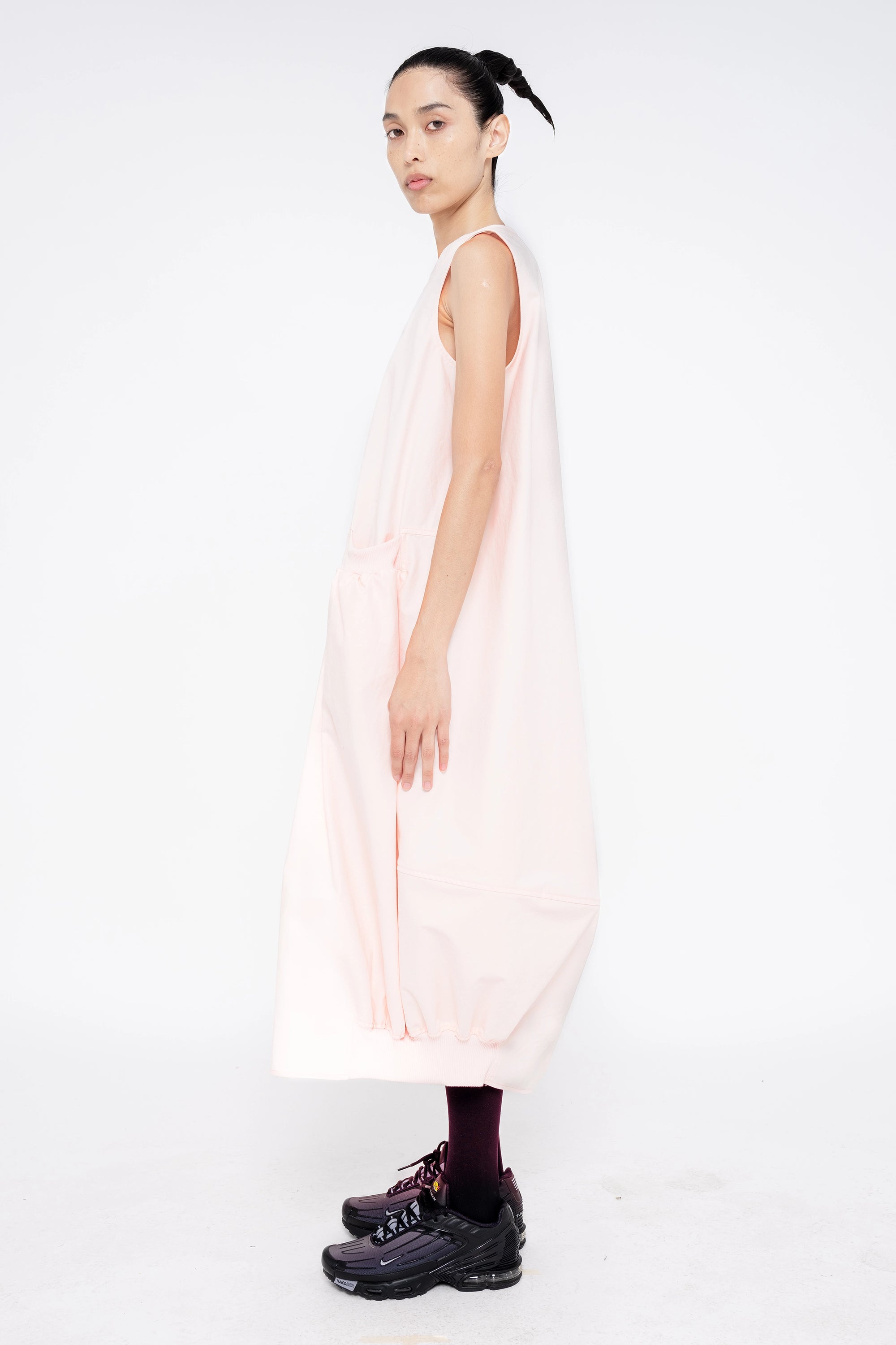 PALE PINK FRONT POCKET DRESS