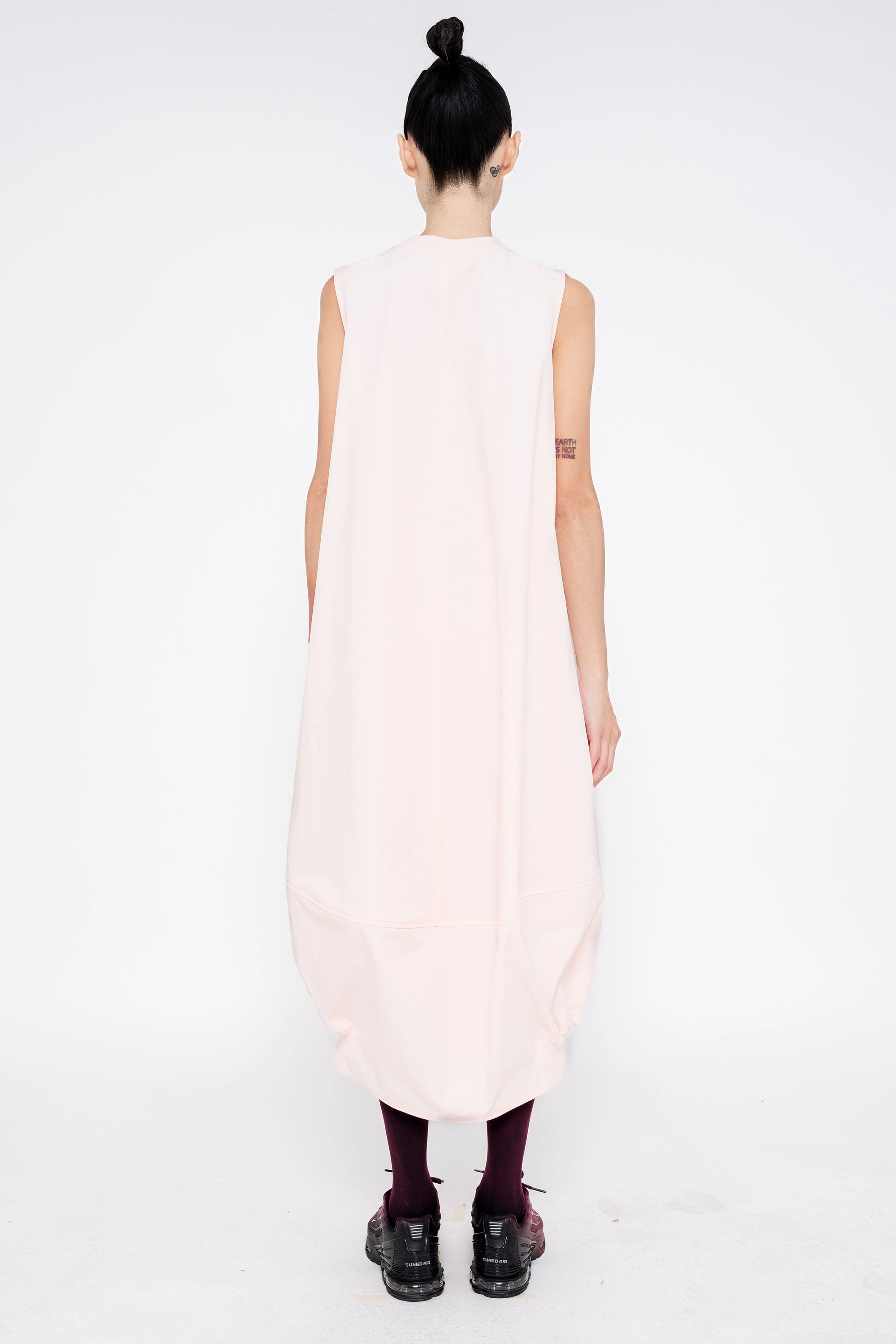 PALE PINK FRONT POCKET DRESS