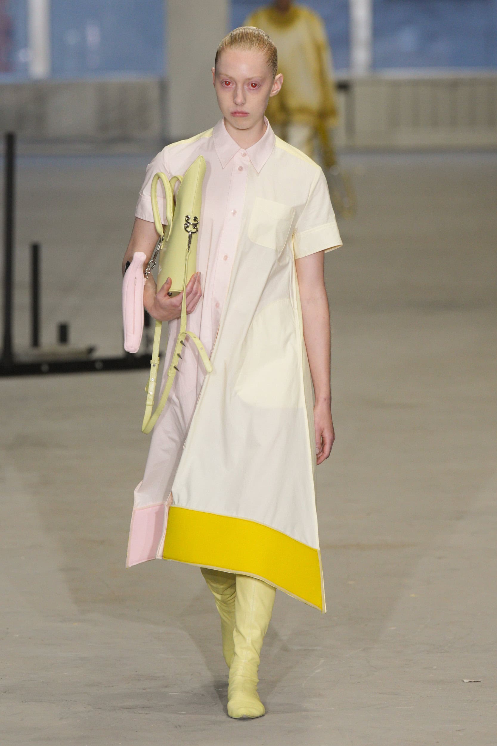 RUNWAY SAMPLE: LIME POINTY FLAT BOOT