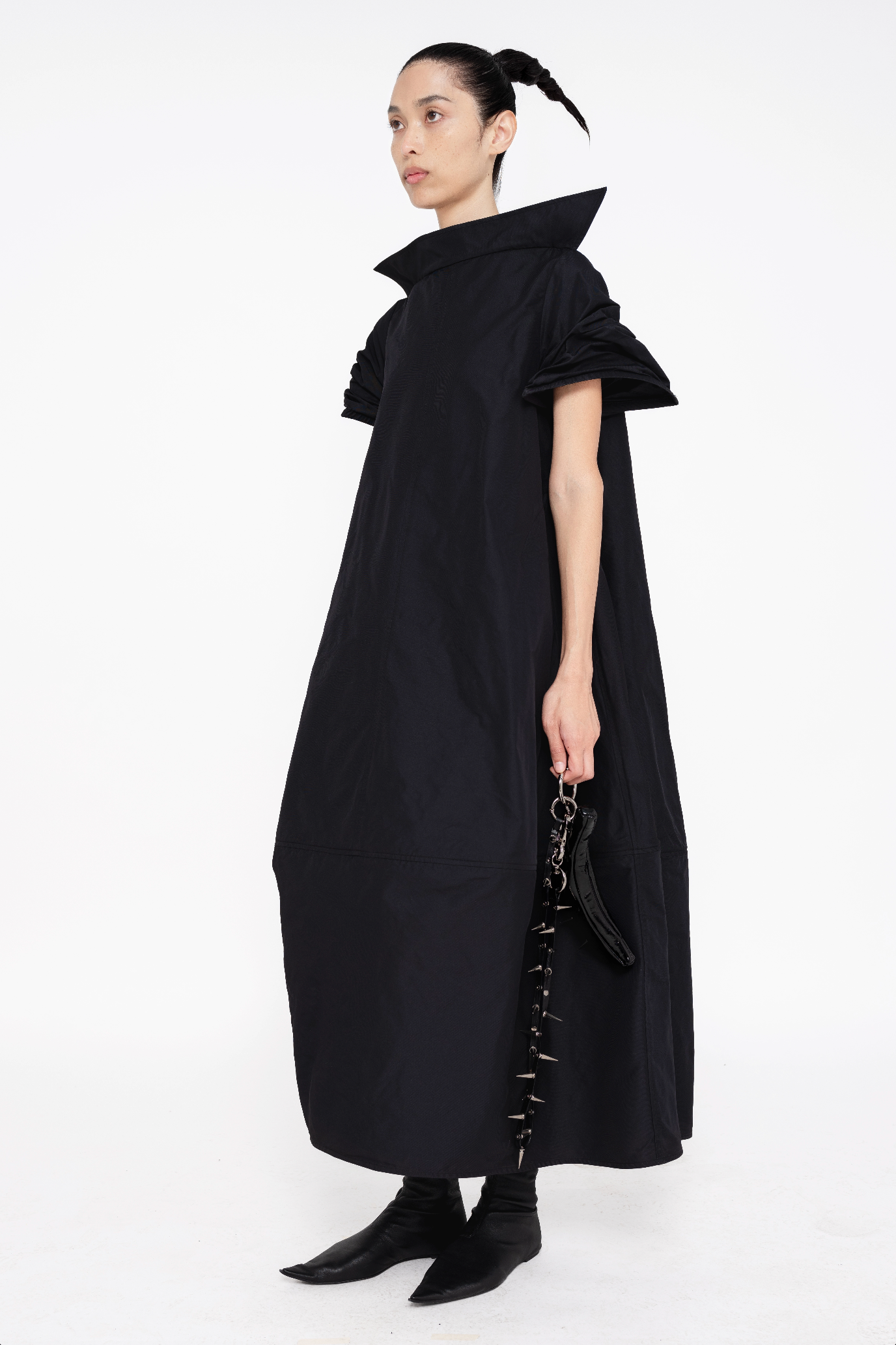 melitta baumeister 革×麻ワンピース