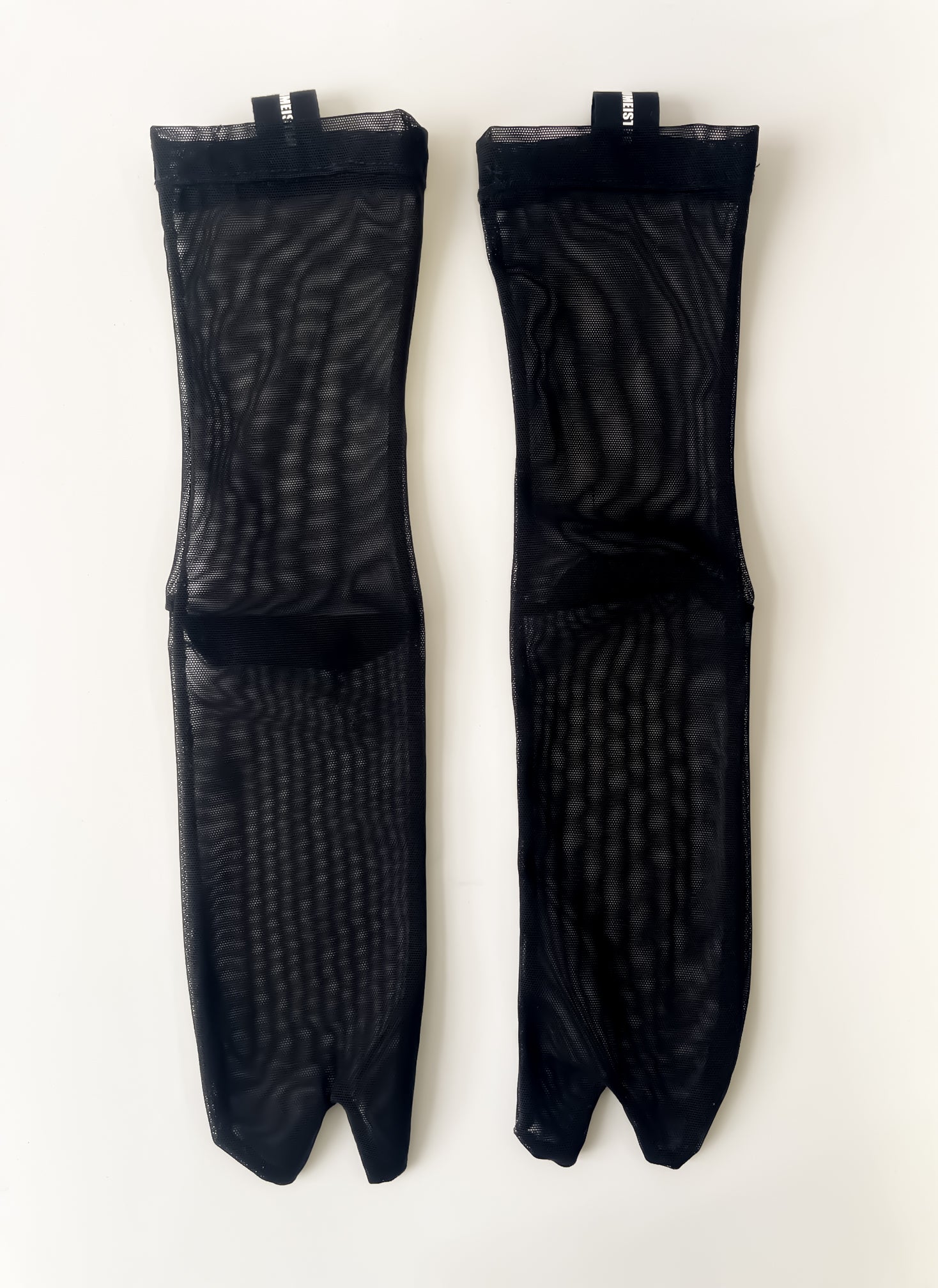 SPLIT TOE SOCKS - mesh