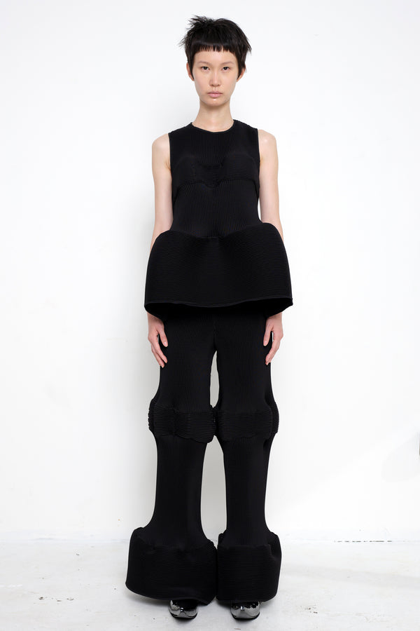 BLACK SCULPTURAL RIPPLE PANTS